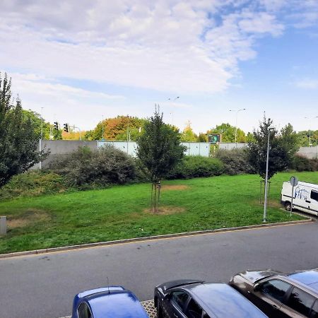 Apartment Prague-2 Rooms Free Parking ภายนอก รูปภาพ